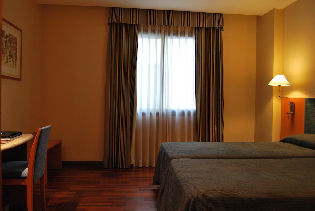 Hotel Villacarlos Valencia Exterior photo